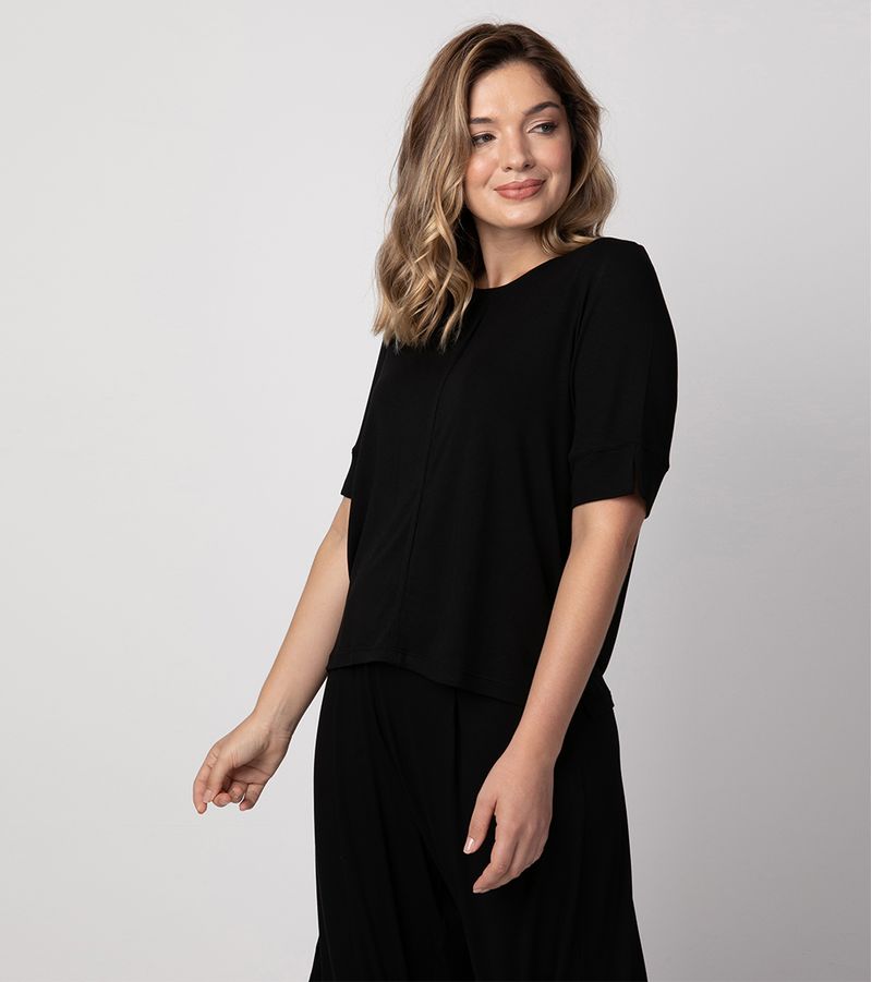 camiseta-21108-preto-lado-2