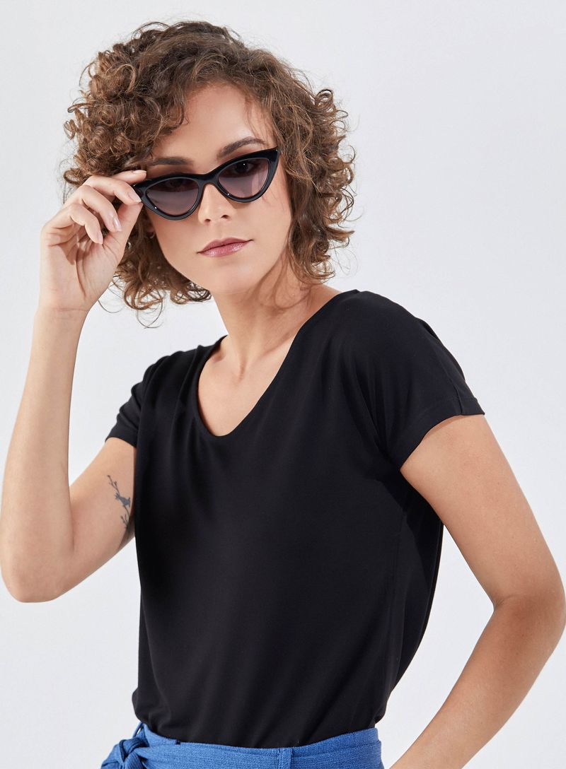 camiseta-manga-curta-21588-preto-frente-4