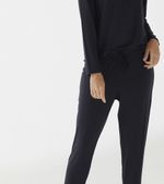 calca_pantalon_20995_preto_frente_4