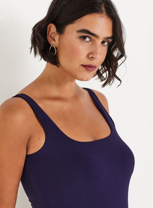 Polera Topsu® sin Mangas y con escote 21710